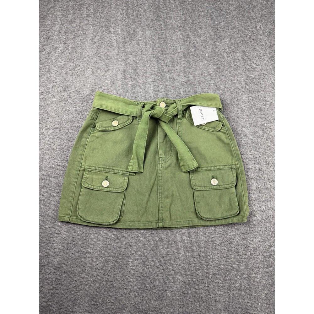 Forever 21 Olive Green Utility Mini Skirt‎ with Belt Size XS